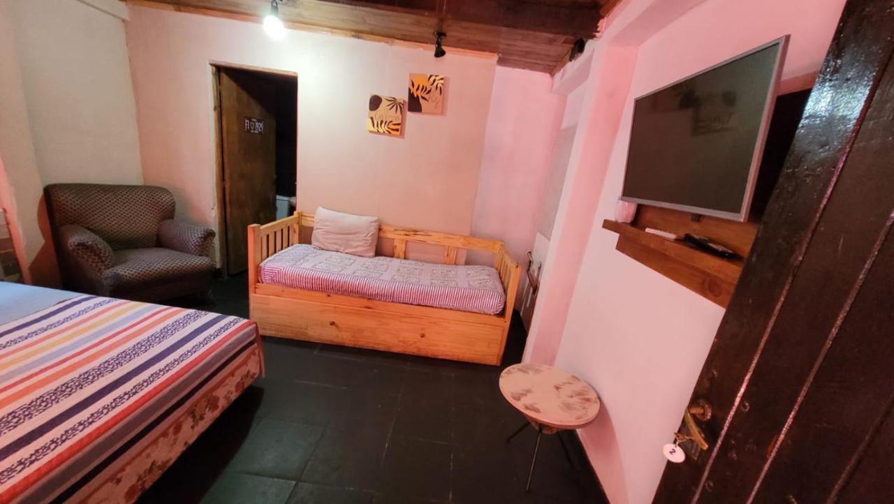 Haus Hostal *